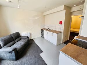 KITCHEN LIVING AREA- click for photo gallery